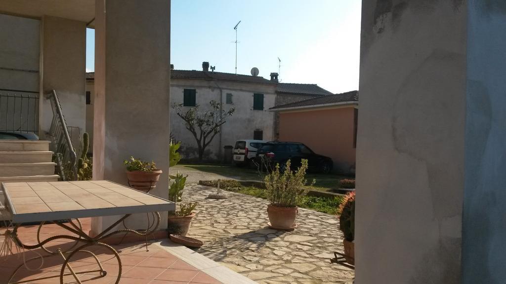 Casa Di Giulia Daire Santa Luce Dış mekan fotoğraf