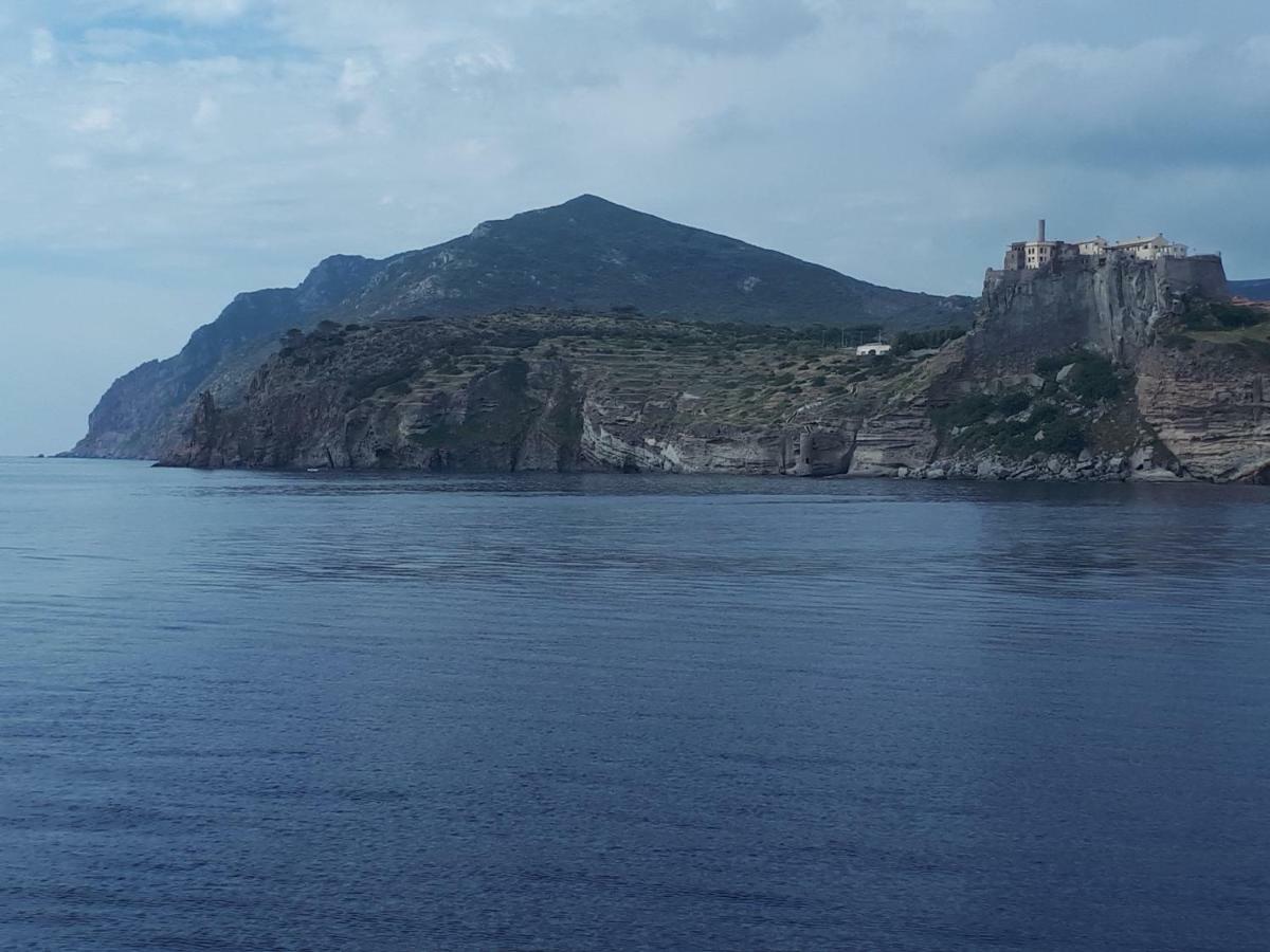 Casa Di Giulia Daire Santa Luce Dış mekan fotoğraf